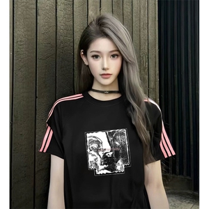 抖音得物品质二开240克宽松纯棉美式潮牌印花三条杠中性风短袖T恤图片