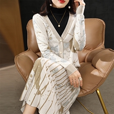 时尚气质印花百搭潮流V领显瘦裙子韩版两件套，女装针织衫/毛衣，奥千羊绒
