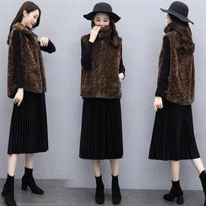 马甲女2021冬季新款韩版休闲外搭仿皮草外套时尚獭兔毛马夹上衣潮,女装皮草,素月