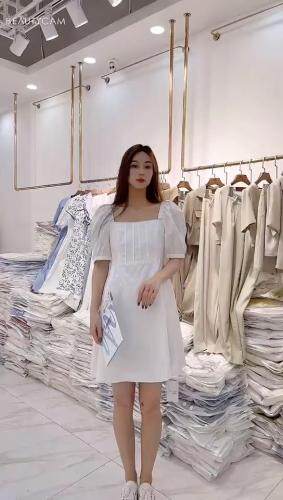 极简刺绣连衣裙，女装连衣裙，倾城伊人