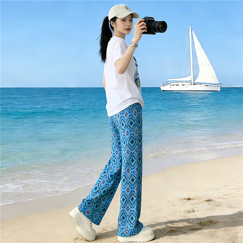 盐系减龄时尚休闲运动套装女夏新款圆领镶钻小熊短袖阔腿裤两件套,女装套装/套裙,江南