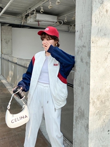 撞色棒球服外套图片