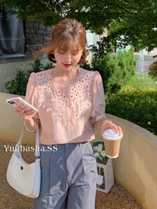 2022韵芭莎夏季新款镂空设计上衣图片