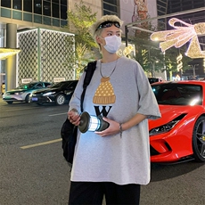 浅灰色