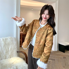 【新品】正反两面穿新中式皮毛一体外套女5155-P215-P318，女装皮草，2C126