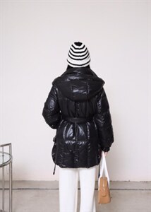 黑白两色90标羽绒,其它,谦度