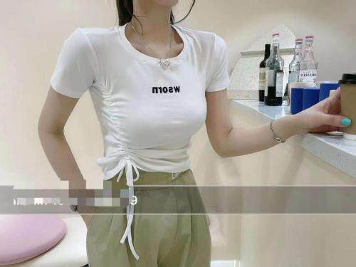 夏季新款短款紧身时尚弹力短袖，女装，BBGG