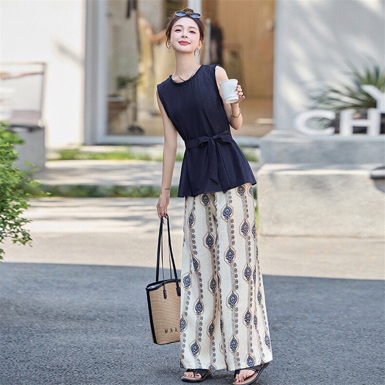时尚松弛感背心套装女2025夏季新款无袖牛仔上衣印花阔腿裤两件套,女装套装/套裙,盈茜