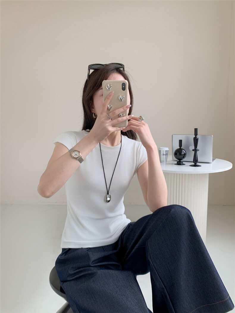 夏季新款简约百搭短袖T恤女休闲上衣,女装T恤,大洋妞羊绒二店