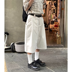 白色