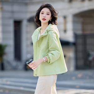 小个子牛油果绿外套女短款2025早春新款连帽休闲双拉链设计感风衣图片