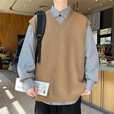卡其色