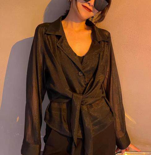 秋装新款时尚外搭两穿，其它，依依主导