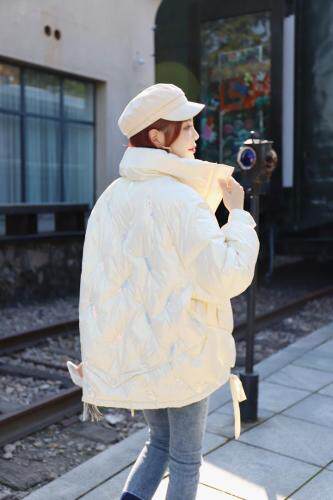 2021冬款新款进口刺绣小亮片90绒羽绒服，女装羽绒服，红雀纺