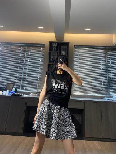 垫肩上衣，女装，DFC 大帆船