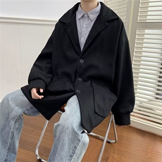 黑色