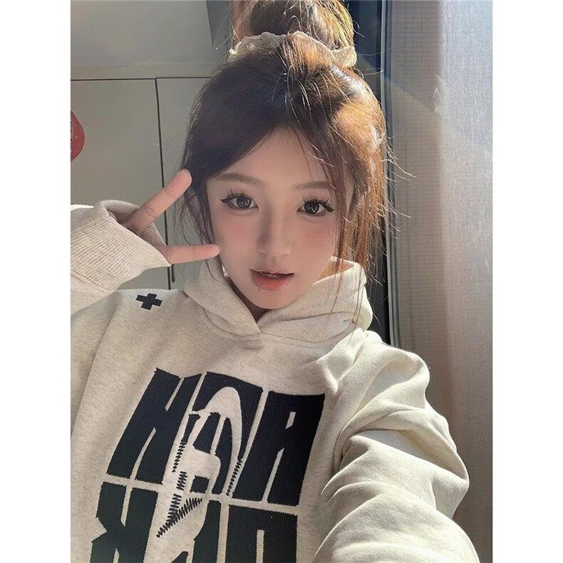 美式复古连帽刺绣卫衣女春秋2025新款宽松慵懒风oversize外套,女装短外套,星座1210-1