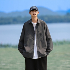 深灰色