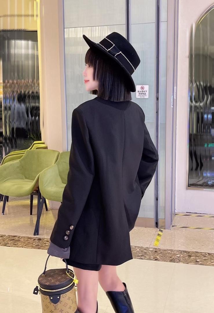 2022秋季新款垂感小众休闲高级感显瘦百搭西装外套,女装西装,L·H·X