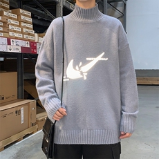 灰色