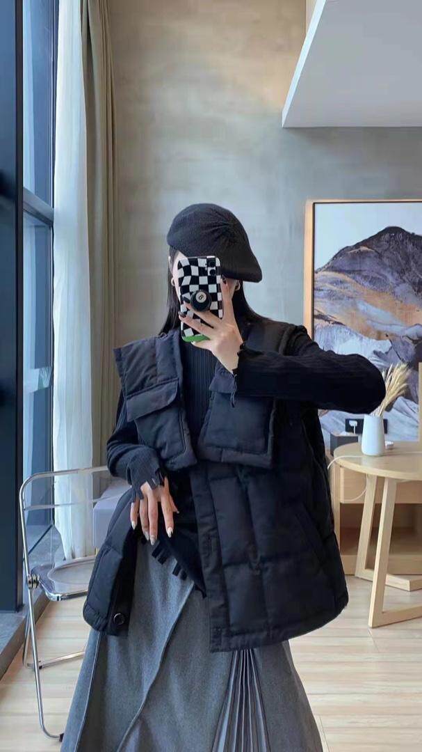 领子可脱卸两穿羽绒马甲，女装马甲，cong 聪+