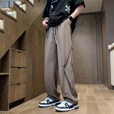 灰色