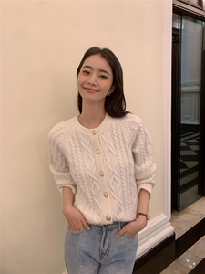 羊绒毛衣外套小个子外搭春秋新款减龄上衣短款显瘦开衫上衣潮图片