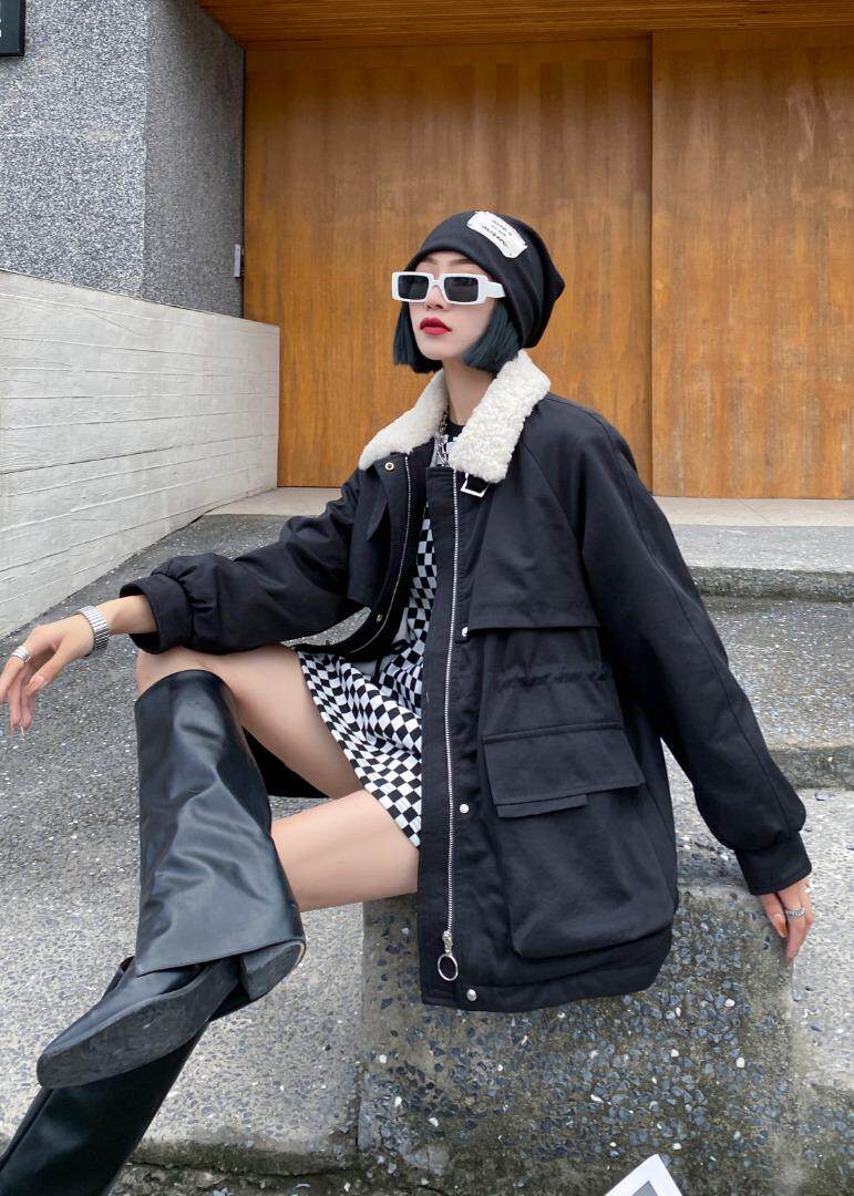 派克服，其它，多莱娜