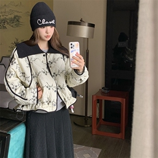 现货撞色毛线娃娃领刺绣轻薄棉服2C159-7683-P165-K248，女装棉衣/棉服，2C159