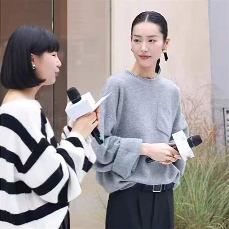 刘雯同款圆领山宽松灰色慵懒风毛衣女冬加厚设计感小众针织衫,针织衫/毛衣,奢优羊绒