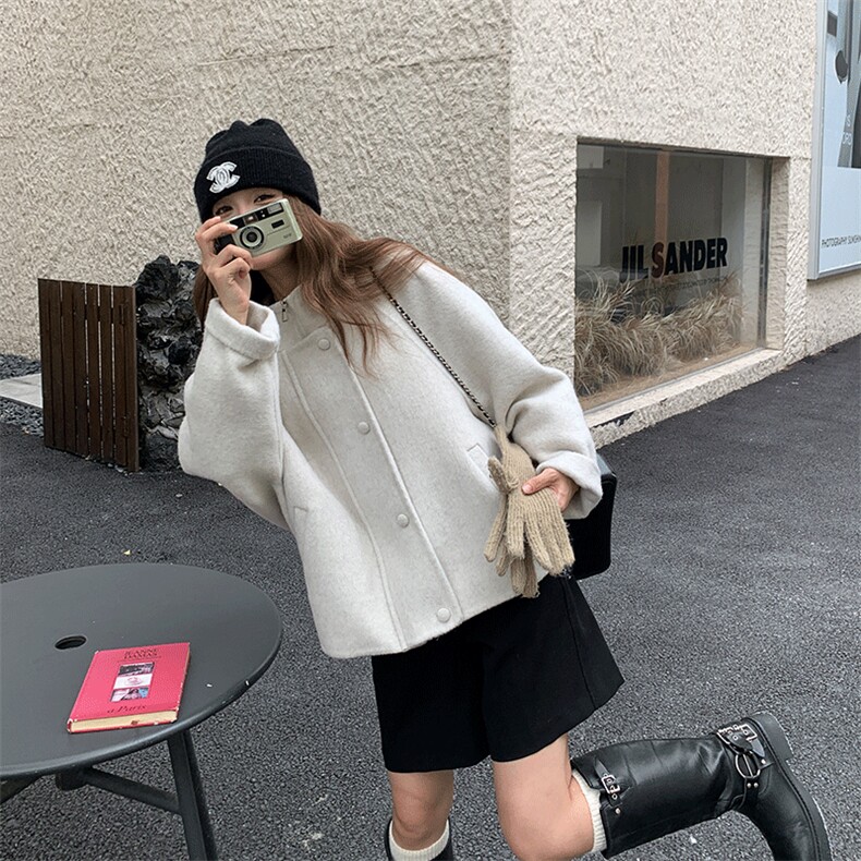 米白色连帽短款毛呢外套女2025冬季新款韩系简约宽松百搭呢子上衣,女装毛呢外套,2D080