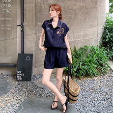 藏青色刺绣衬衫套装女2025夏季新款气质高级感休闲阔腿短裤两件套，女装套装/套裙，浙宝301