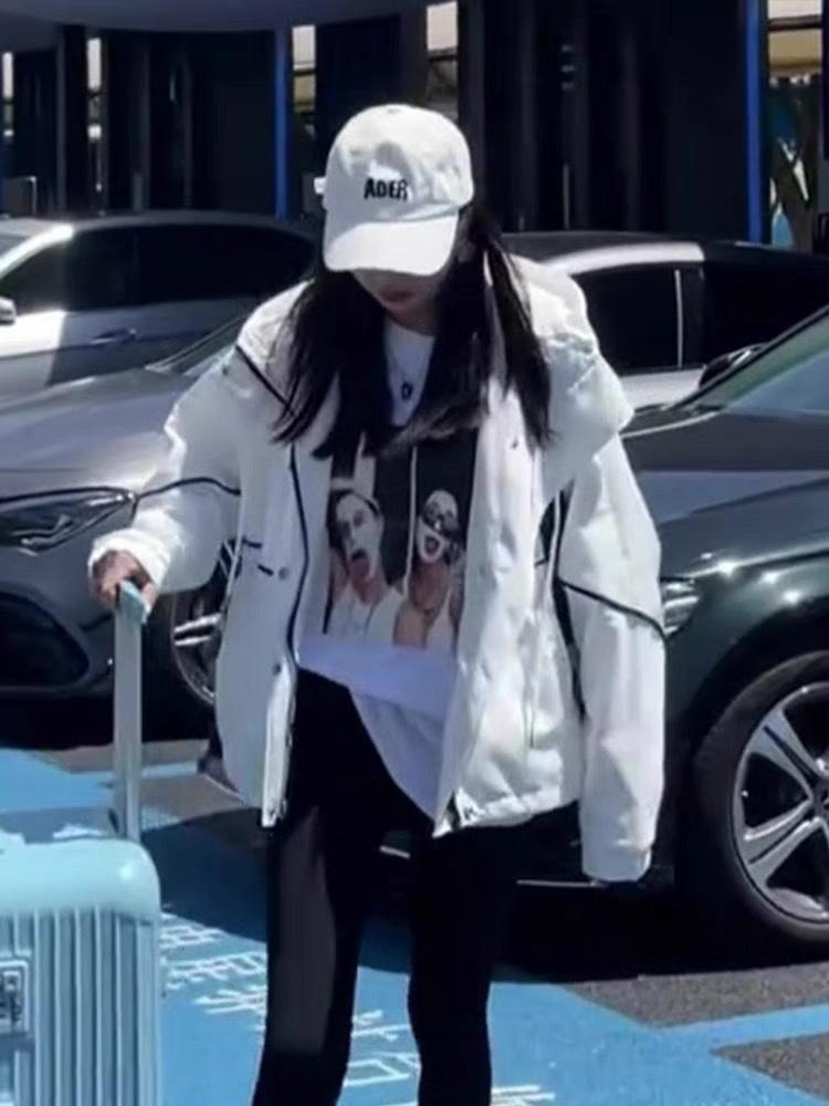 新款风衣外套女显瘦欧货印花字母工装休闲百搭连帽上衣,女装风衣,L·H·X