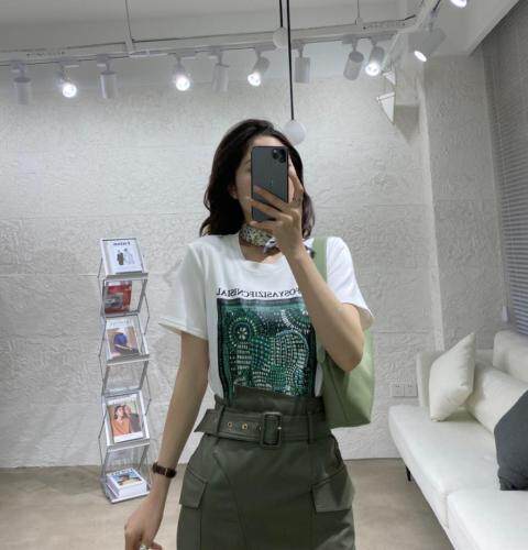 2??0??2??1??春款全面煥新??，女装，AMG