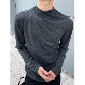 自拍图，XZ1005-1-TTH633-P48-秋冬打底设计感T恤图片