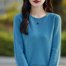 2025年秋季常规款通勤单件长袖常规圆领镂空时尚百搭针织衫，女装针织衫/毛衣，斯美雅安迪绒