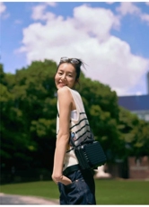 条纹绣花马甲均码胸围100衣长57，女装马甲，初婷羊绒
