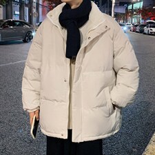 米白色