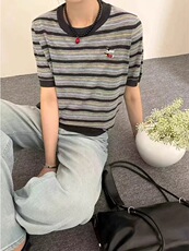 -彩色斑马精纺羊毛条纹圆领短袖，女装T恤，艾米娇羊绒