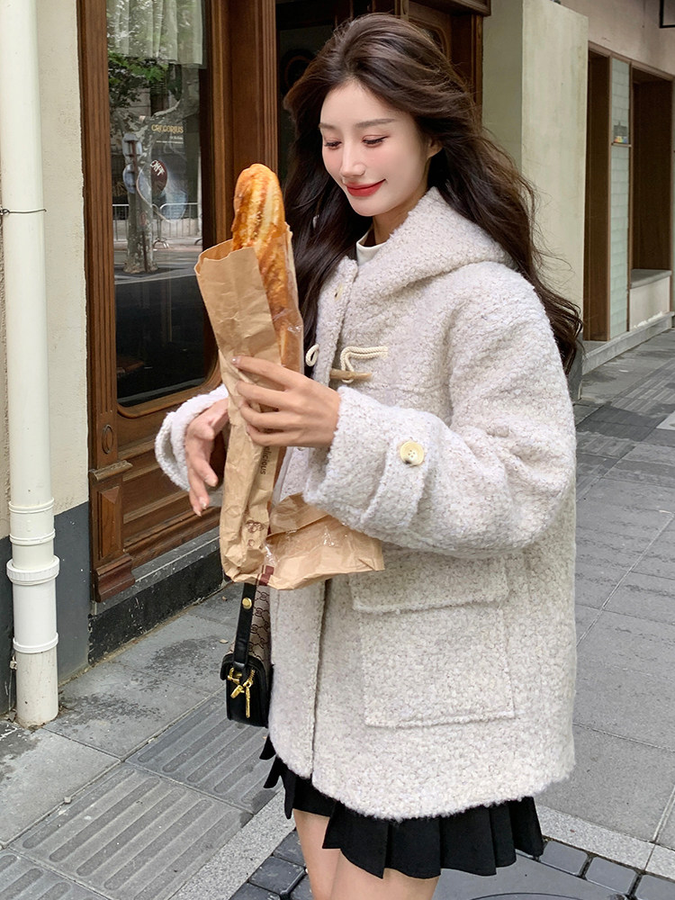【新款】现货毛呢羊毛牛角扣中长款含羊毛55%,女装毛呢外套,浙宝192（原082）