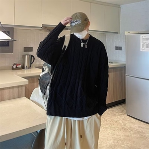日系麻花宽松毛衣外穿情侣韩版设计慵懒风港风圆领针织外套男图片