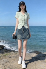 高级感时尚气质女夏新款套装立体花朵短袖上衣显瘦牛仔短裙两件套，女装套装/套裙，江南