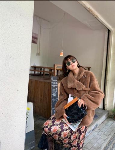 ZAF2019网红超火短款皮带扣翻领百分百羊毛外套,女装,L·H·X