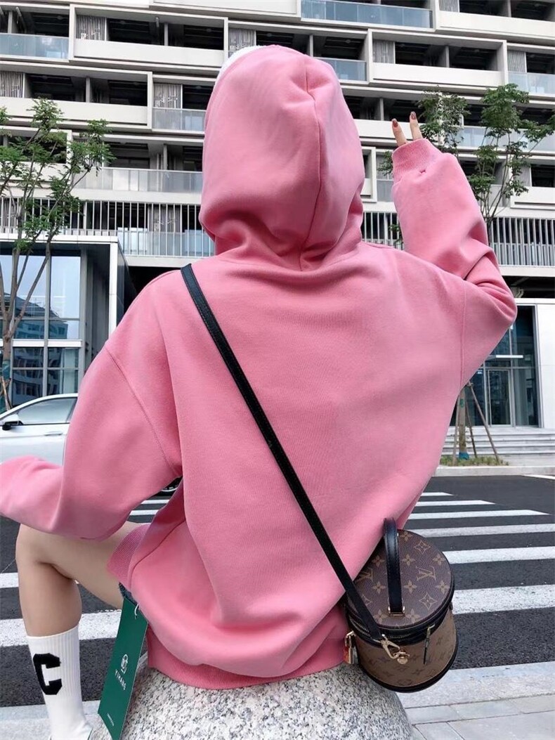 韩版银狐绒带帽卫衣，女装卫衣/绒衫，一杭