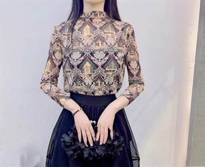 亮砖打底衫图片