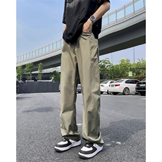 军绿色