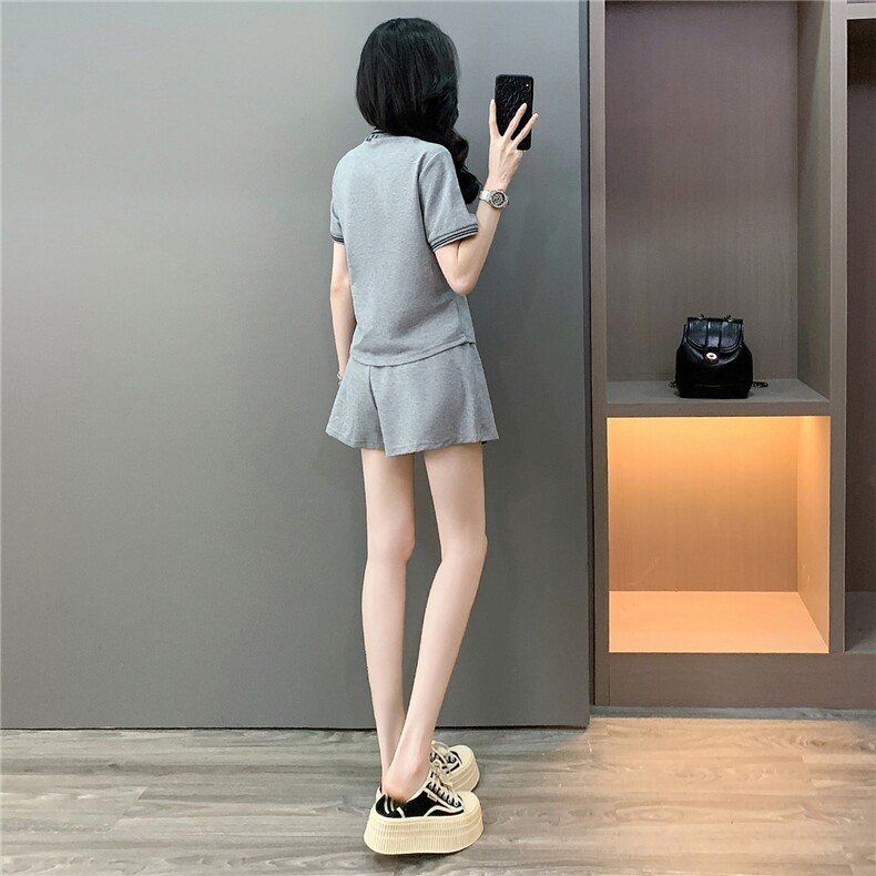 网红时尚套装裙女夏新款修身显瘦刺绣小马短袖上衣裤裙两件套,女装套装/套裙,2C310