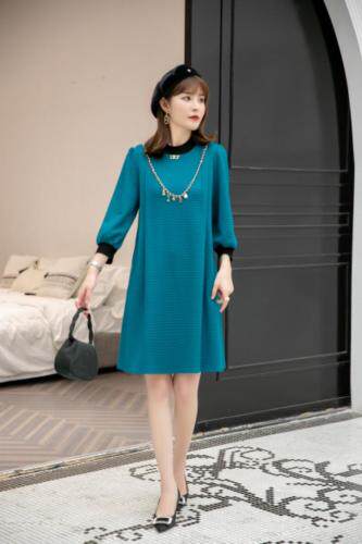 秋装新款上市、针织玻锣纹连衣裙M一XXL，女装连衣裙，拉思维加丝