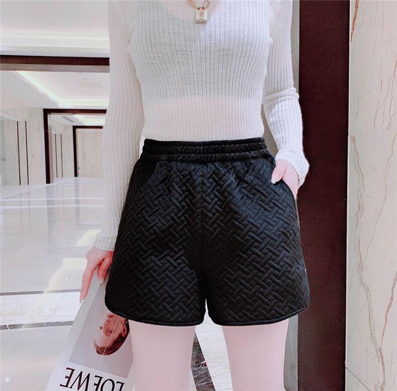 我家裤子款式多多，欢迎选购，女装，火爆地带