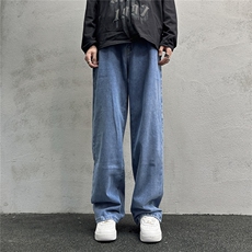 深蓝色